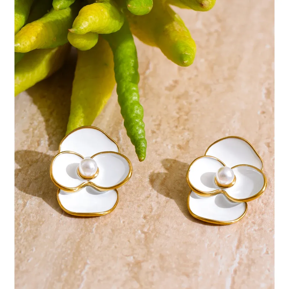 Yhpup Floral Pearl Stud Earrings in Gold Stainless Steel